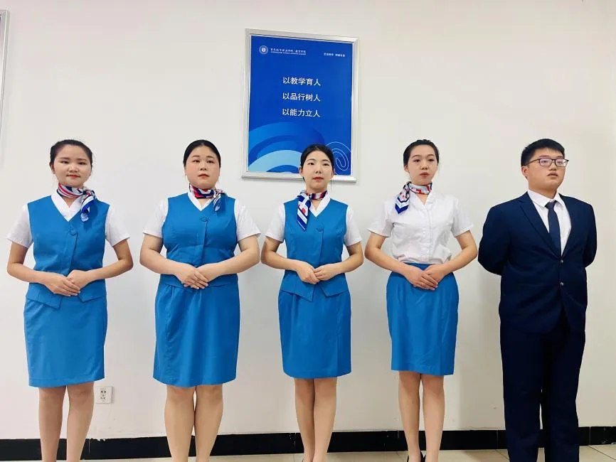 麗江三義國際機場在重慶城市職業(yè)學院·航空學院舉辦線上專場招聘會